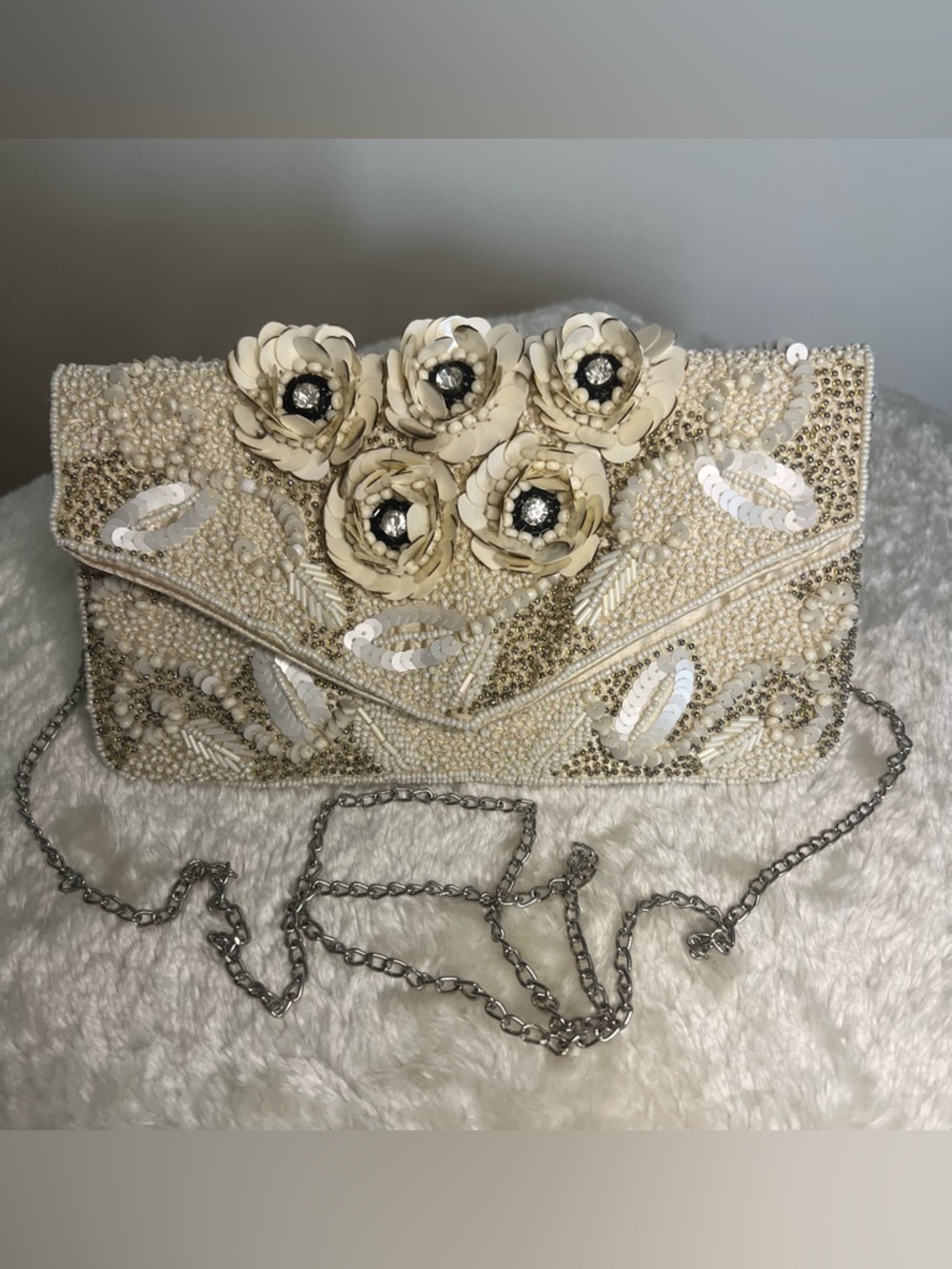 Clements Ribiero Ivory Fully Beaded Purse